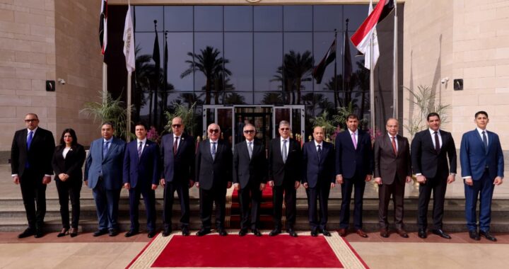 وزير العدل يستقبل رئيس هيئة قضايا الدولة للتهنئة بتوليه مهام منصبه