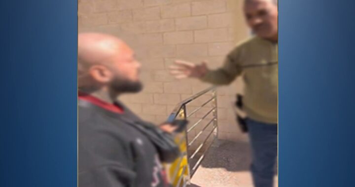 تفاصيل إنهاء خدمة فرد شرطة بسبب سلوكه