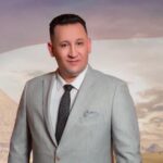 أجر وعافية.. الاتحاد العربي للتنمية الاجتماعية يتمنى الشفاء للدكتور أشرف غراب