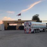 الهلال الأحمر المصري يدفع 1,850 طنًا من المساعدات الإنسانية الشاملة لدعم الأشقاء الفلسطينيين