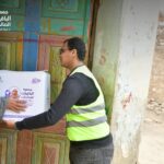 فرق عمل ومتطوعي الباقيات الصالحات توزع كراتين رمضان في القرى الأشد احتياجًا ببني سويف