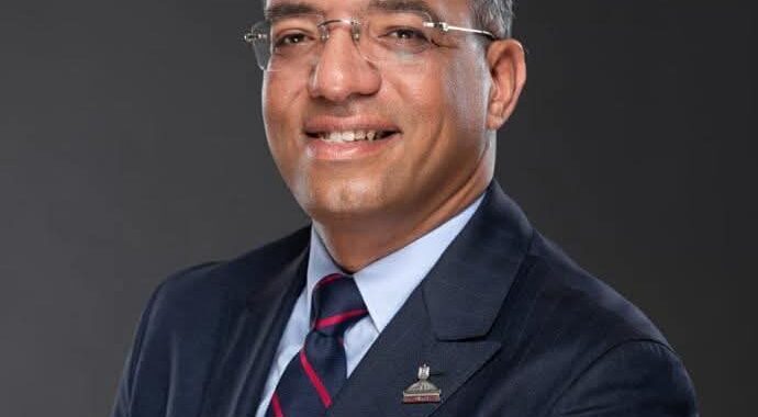 النائب علي مهران: مصر تواصل دورها الإنساني في دعم الأشقاء الفلسطينيين بإطلاق قافلة «زاد العزة.. من مصر إلى غزة»