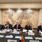 وزير التموين يبحث مع شركة “OZK” واتحاد مُصدّري ومنتجي الحبوب الروسي تعزيز التعاون في مجال الأمن الغذائي