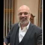 “مئات الملايين”.. بلاغ للنائب العام يطالب بالتحقيق في ثروة الطبيب المزيف والتحفظ على أمواله
