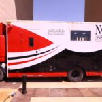 عربة مصرفية متنقلة لبنك ناصر بالحي الحكومي لتقديم خدمات البنك واستقبال طلبات الراغبين في الاستفادة من تمويل المصروفات الدراسية