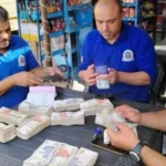 أمانة بـ540 ألف جنيه.. رجال الإسعاف يعيدون أموال مصابي حادث القليوبية